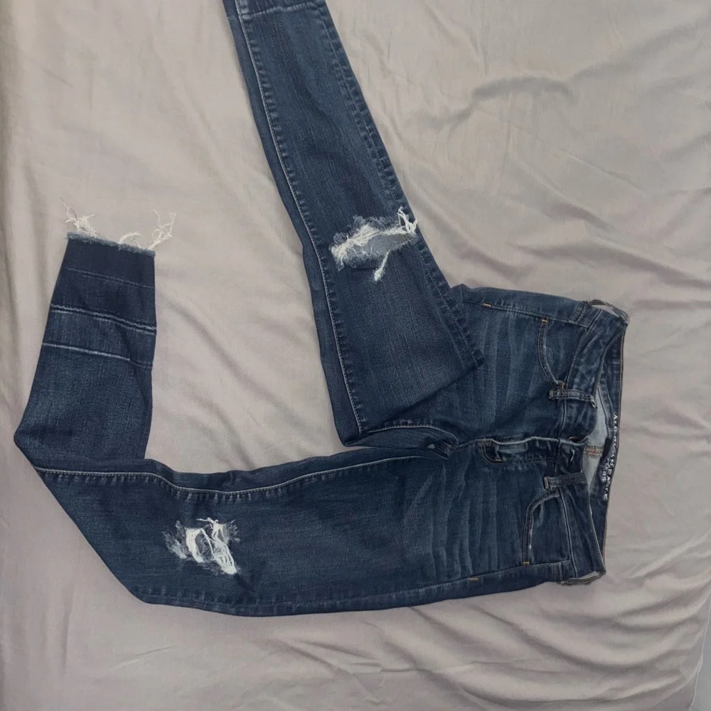 American Eagle Outfitters Dark Blue Denim Jeans - Picture 2 of 4